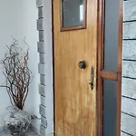 Xaroula Apartament *
